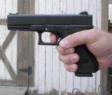 How To Properly Grip A Pistol: Step-By-Step Instructions - Handguns